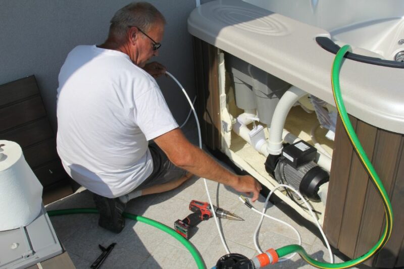 VitalSpa jakuzzi beüzemelés