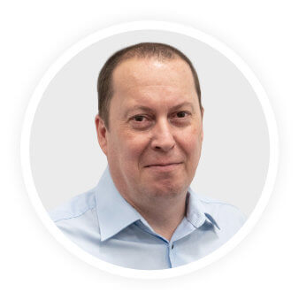 Finta Robert jakuzzi szakertő